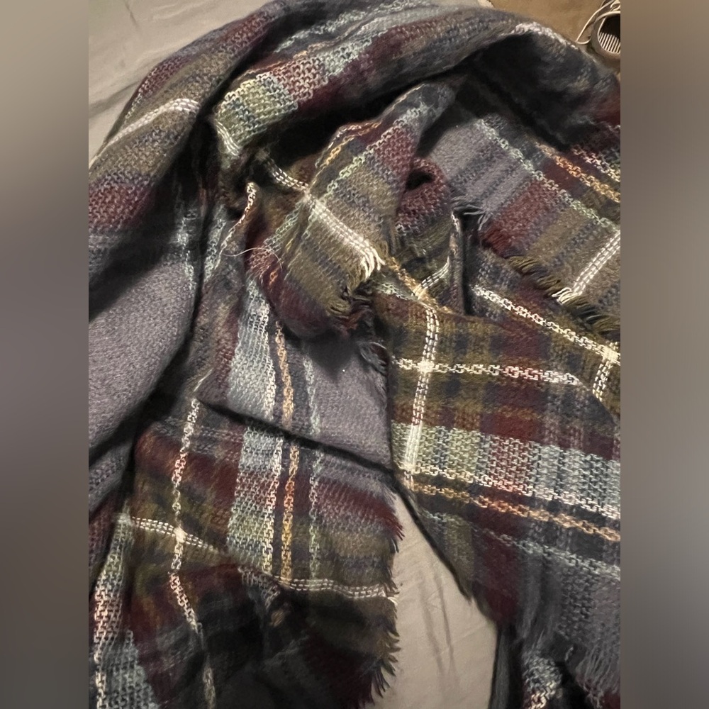 Wrap Blanket Scarf - Picture 6 of 6